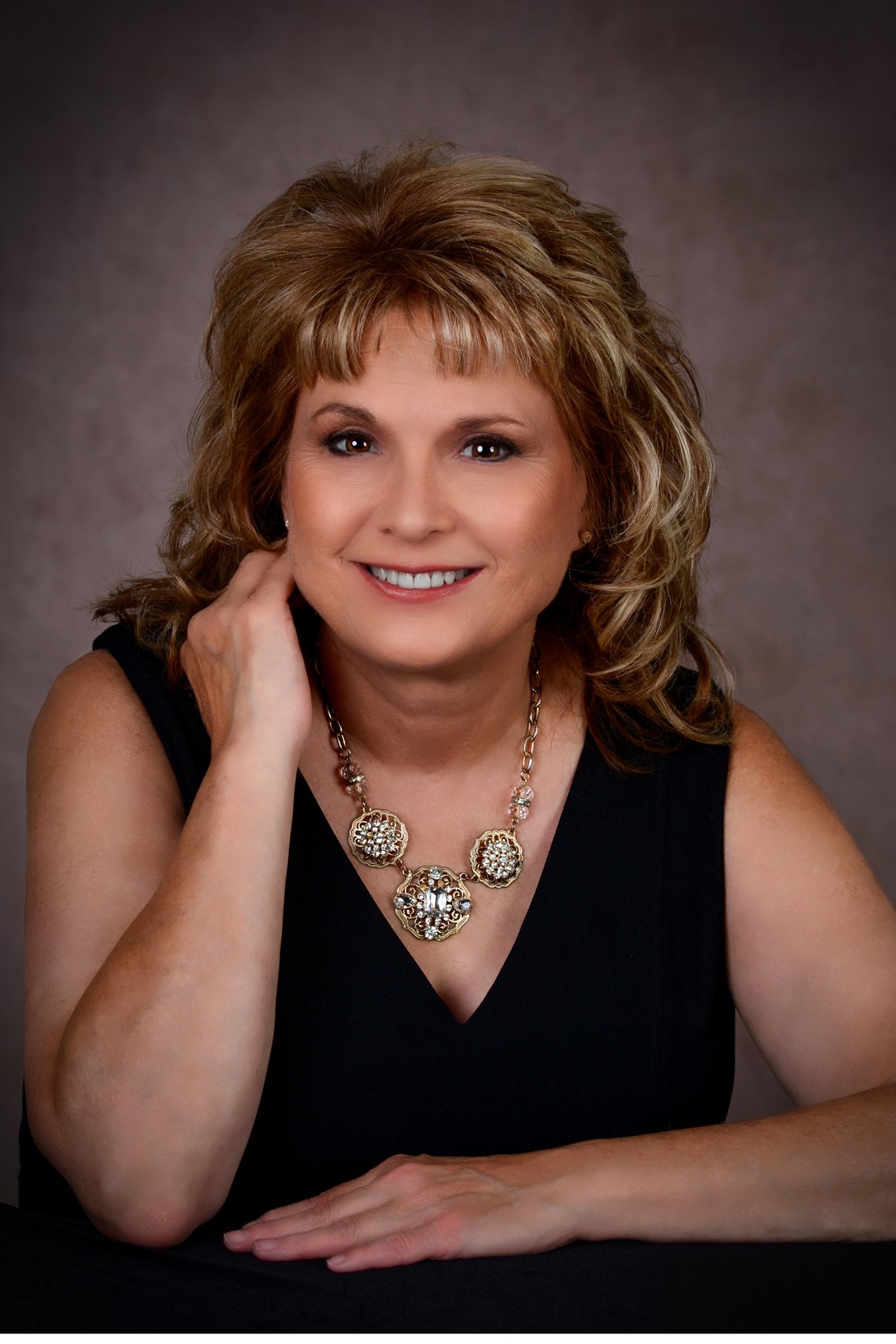 carousel-hero-element image-3