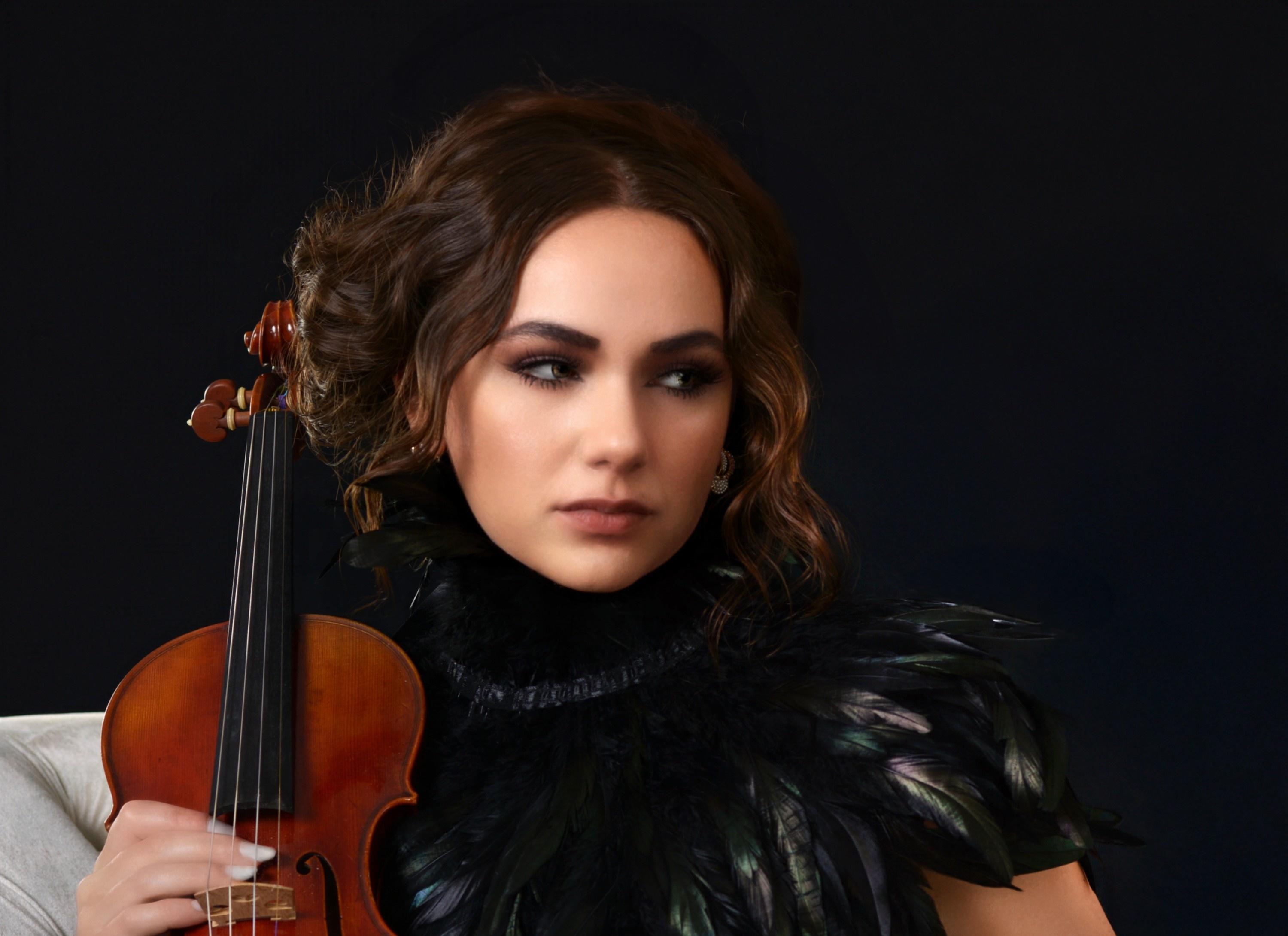 carousel-hero-element image-1