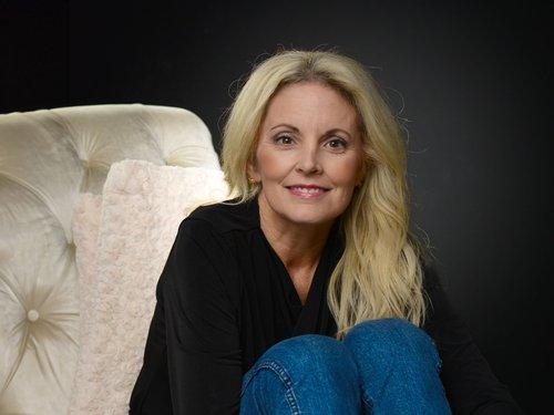 mobile - carousel-hero-element image-7