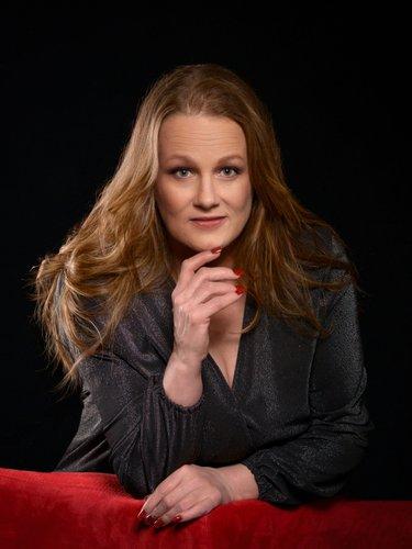 mobile - carousel-hero-element image-1