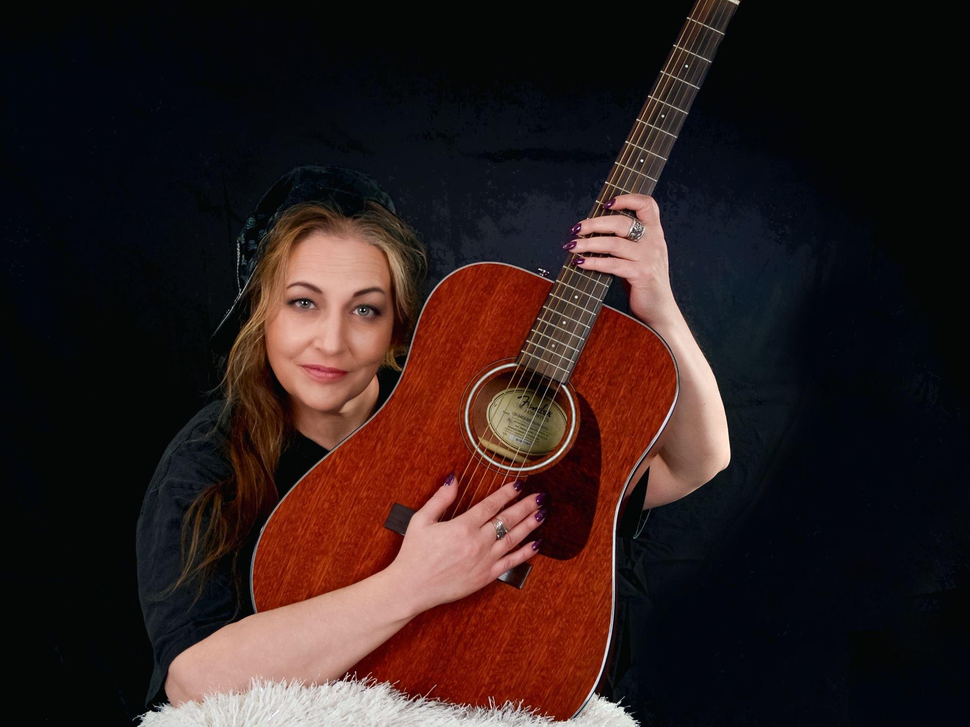 carousel-hero-element image-13