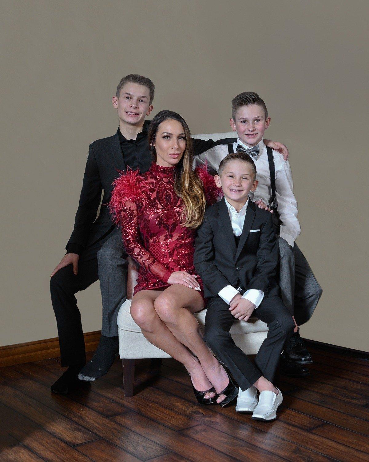 carousel-hero-element image-1