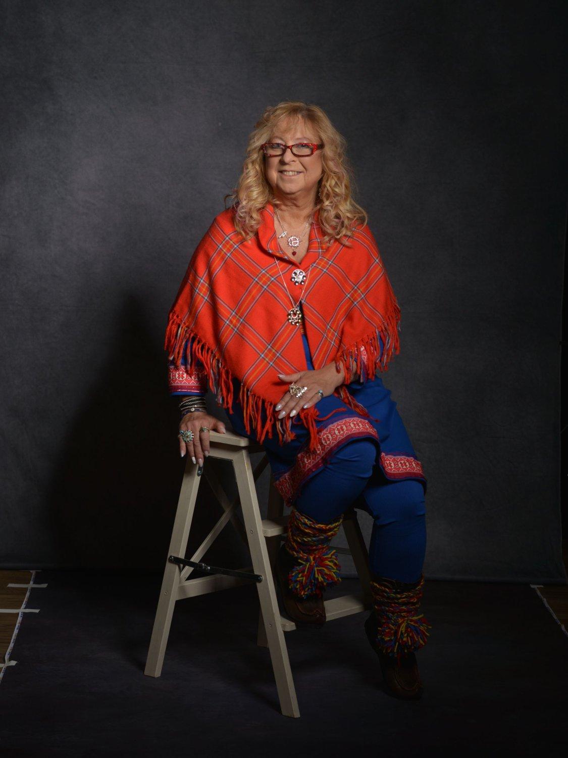 carousel-hero-element image-3